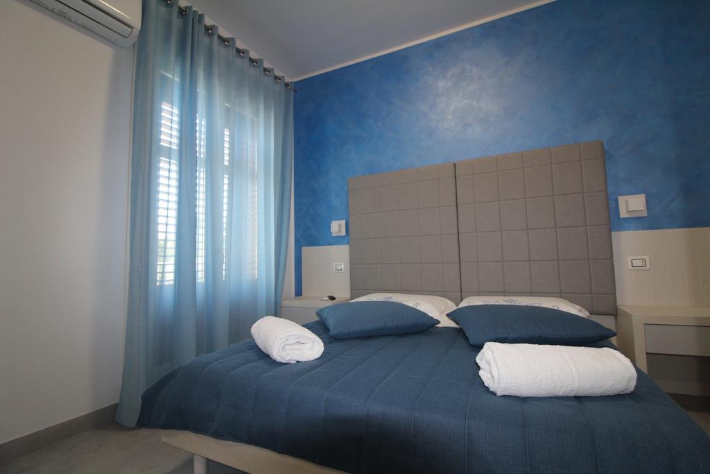 Double Room,404690121:JPEG